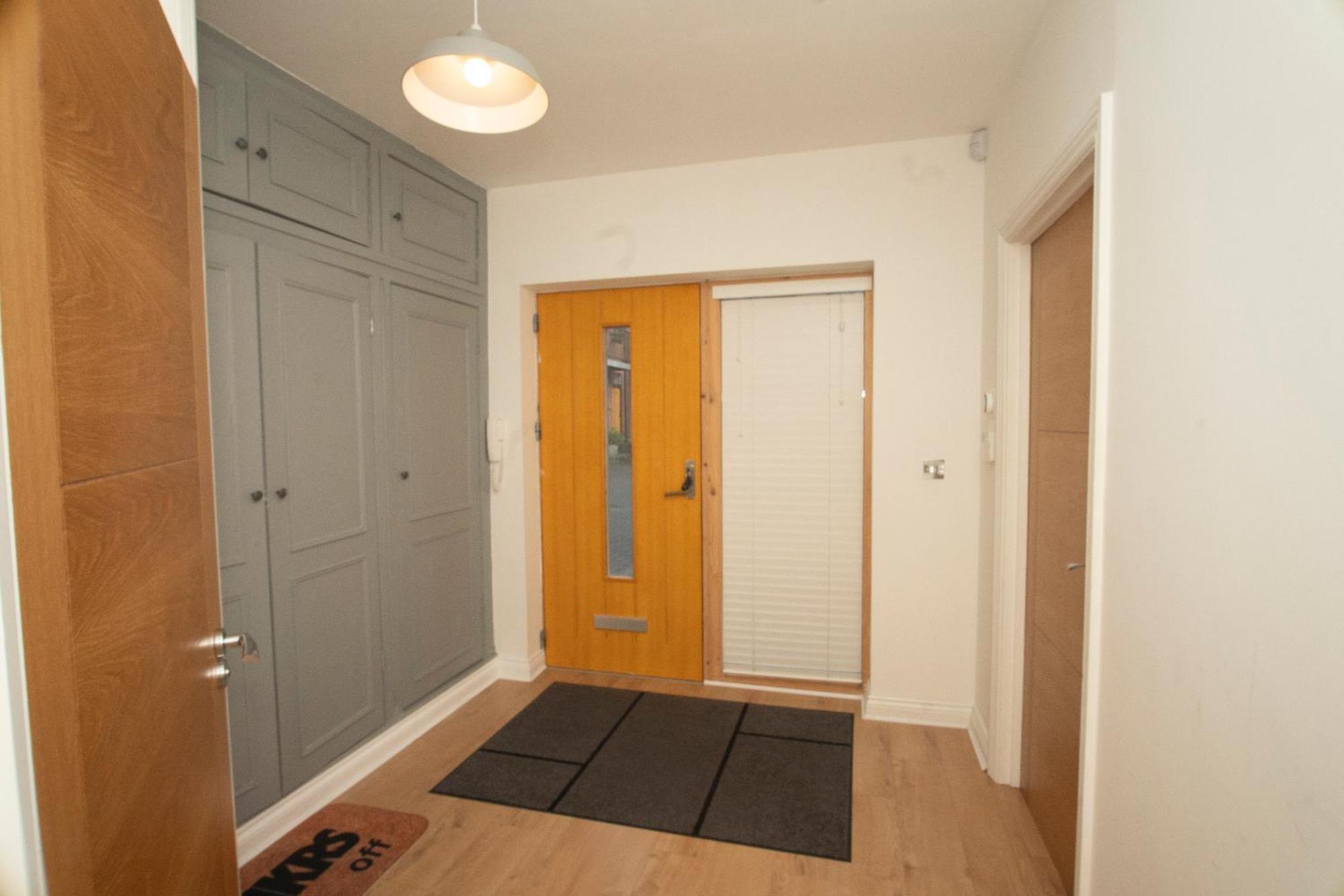 Spacious 4Br 4Ba Gated Townhouse With Balconies, Central Jq Birmingam Exterior foto