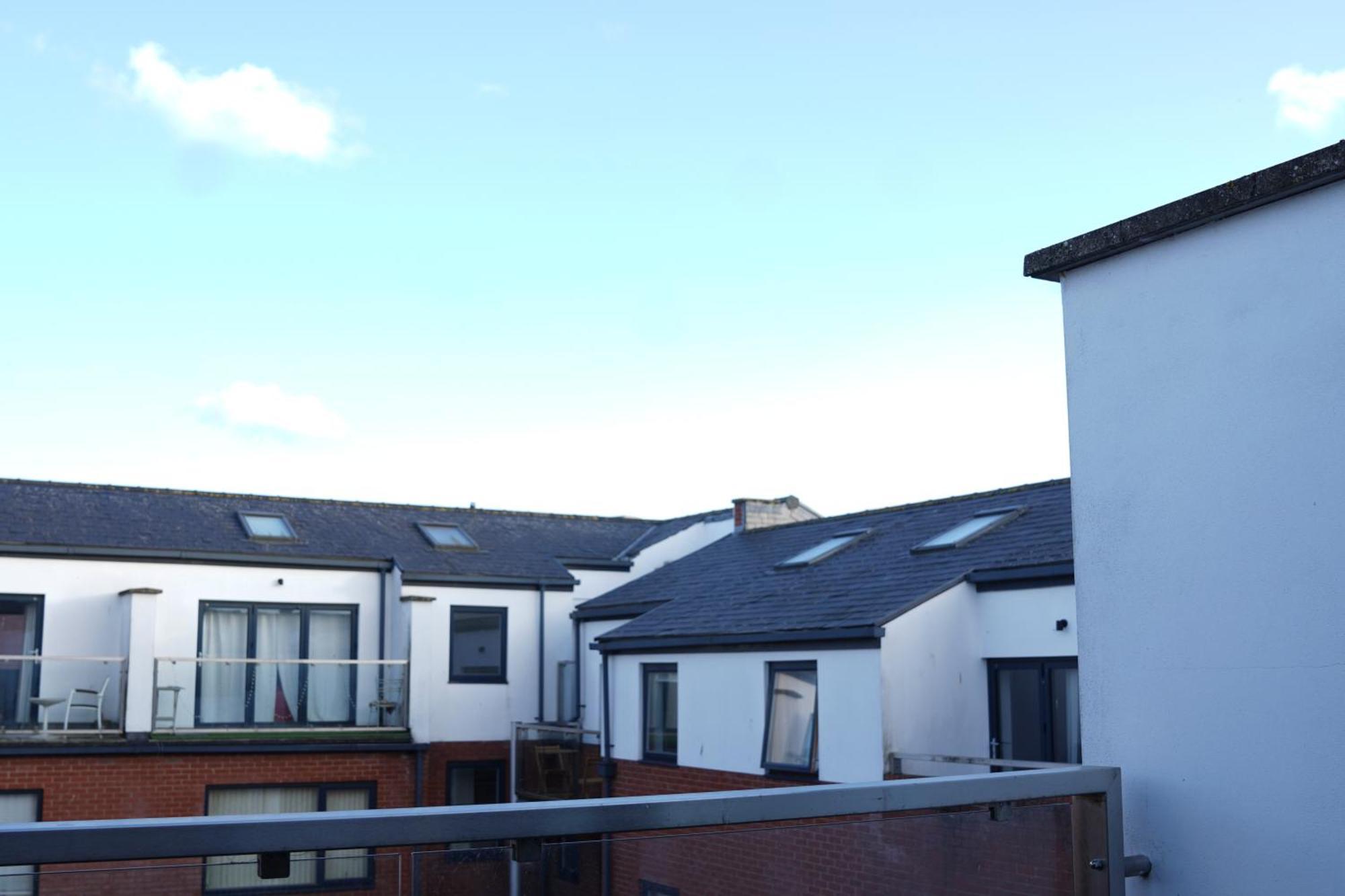 Spacious 4Br 4Ba Gated Townhouse With Balconies, Central Jq Birmingam Exterior foto